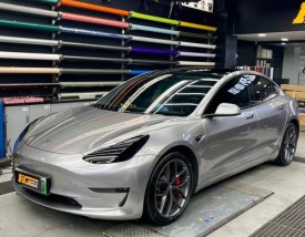 特斯拉官方不建议贴膜 特斯拉是否要贴膜