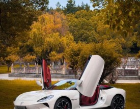 敞篷车的敞篷是什么材料 敞篷车是什么样呀