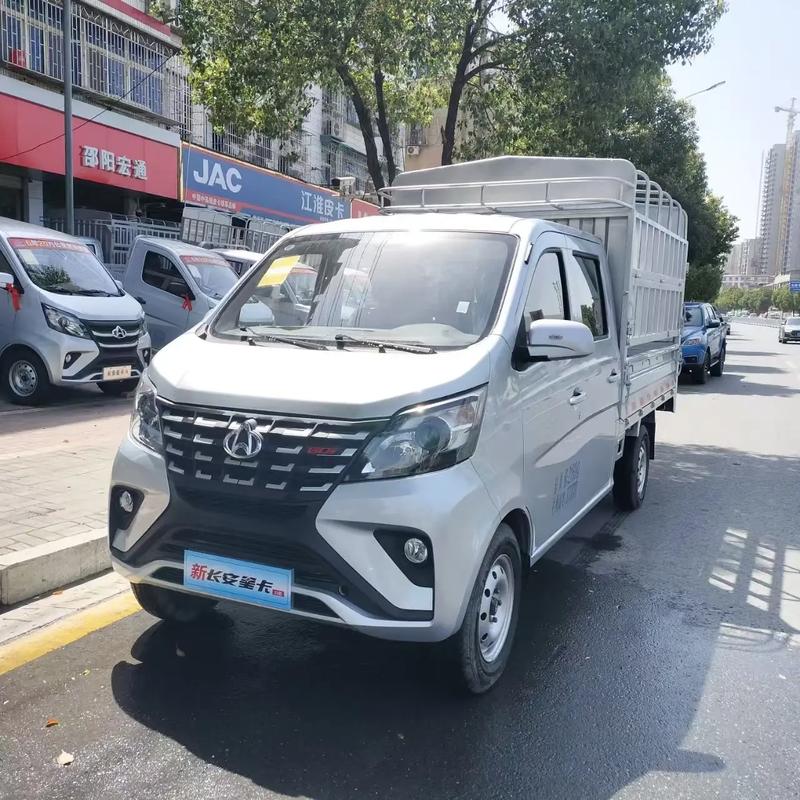 长安小货车双排座报价查询/长安微型货车298万