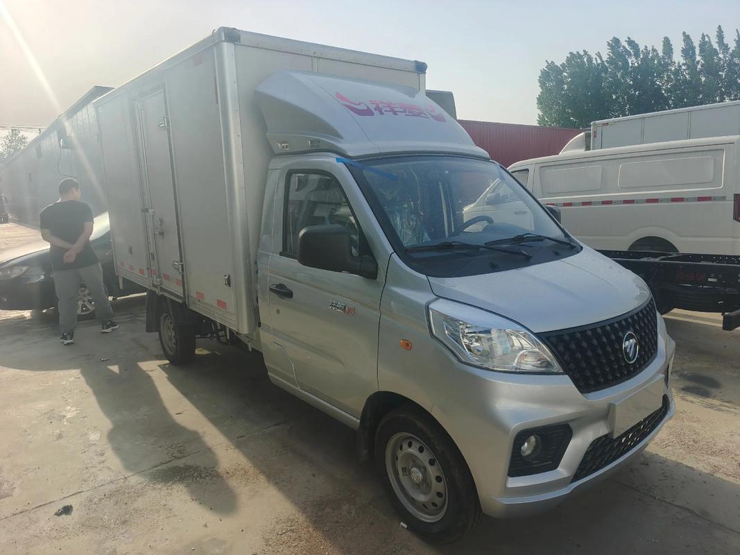 微型厢货汽车大全价格/微型小箱货车大全价格表
