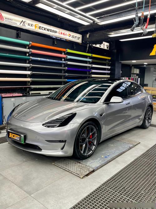 特斯拉官方不建议贴膜 特斯拉是否要贴膜