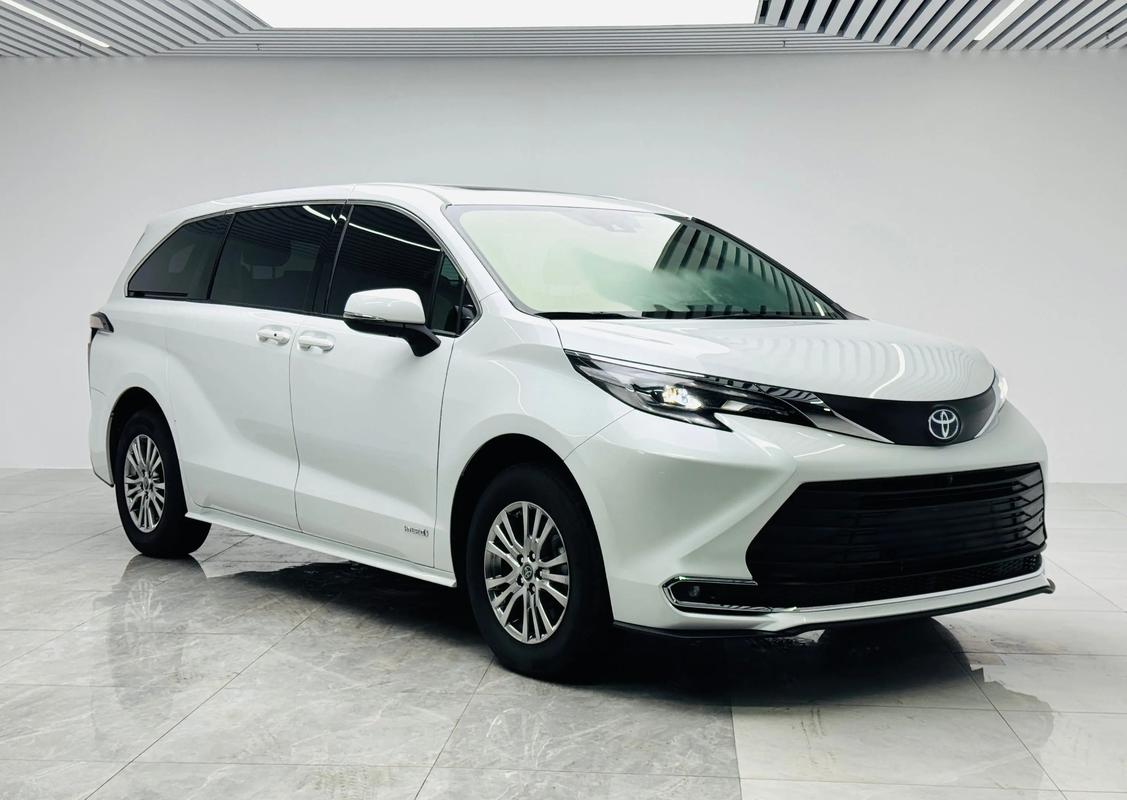 塞纳商务车2023款 塞纳商务车2021款