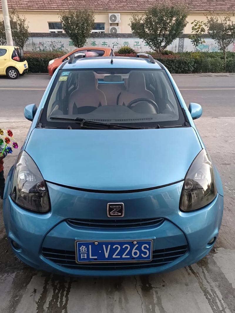 【众泰z100图片,众泰z100plus价格】