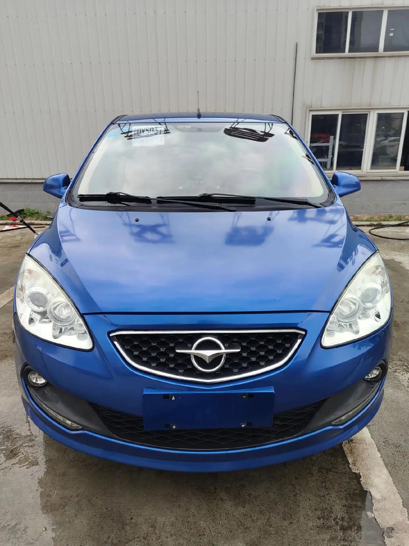 海马二厢价格与图片(海马2厢车报价及图片)