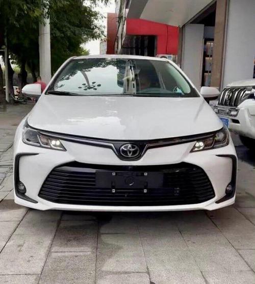 卡罗拉雷凌区别在哪里/2021款卡罗拉和雷凌哪个性价比高