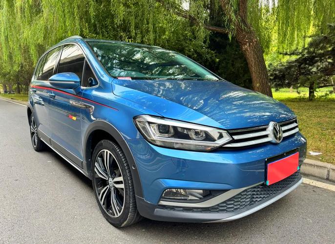 上汽大众途安l七座版(大众途安七座2020年有新款)