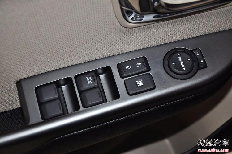 东风悦达起亚k2自动挡详解/东风悦达起亚k2自动挡使用方法